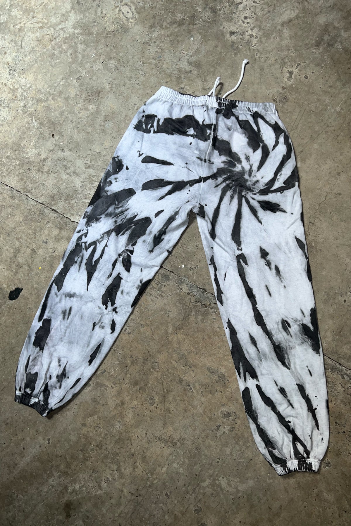 B swiRL彡Jogger